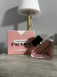 Prada Paradoxe Virtual Flower Image